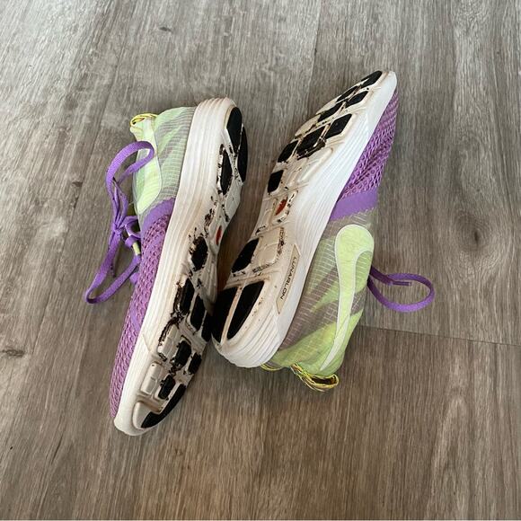 Nike Lime and Purple Lace Up Tennis Shoes 9 - Picture 5 of 7